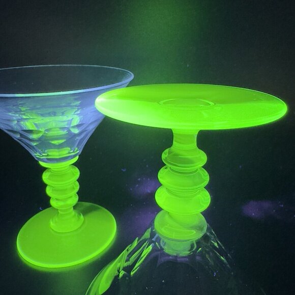 Seneca Theodule Clear Top Green Uranium Stem Optic Cut Top Sherbets Cups Set 2 - Picture 2 of 14